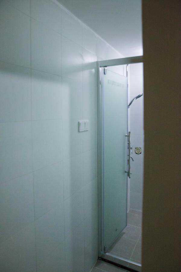 South Face Hostel Jinhu Branch Nanning Eksteriør billede